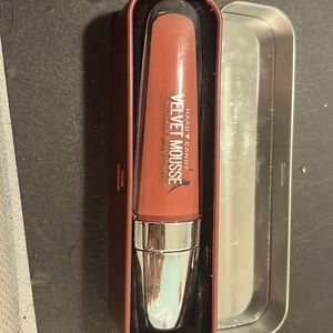 Hard Candy Velvet Mousse Matte Lip Color